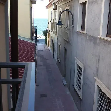 Casa Del Pozzo Holiday home *